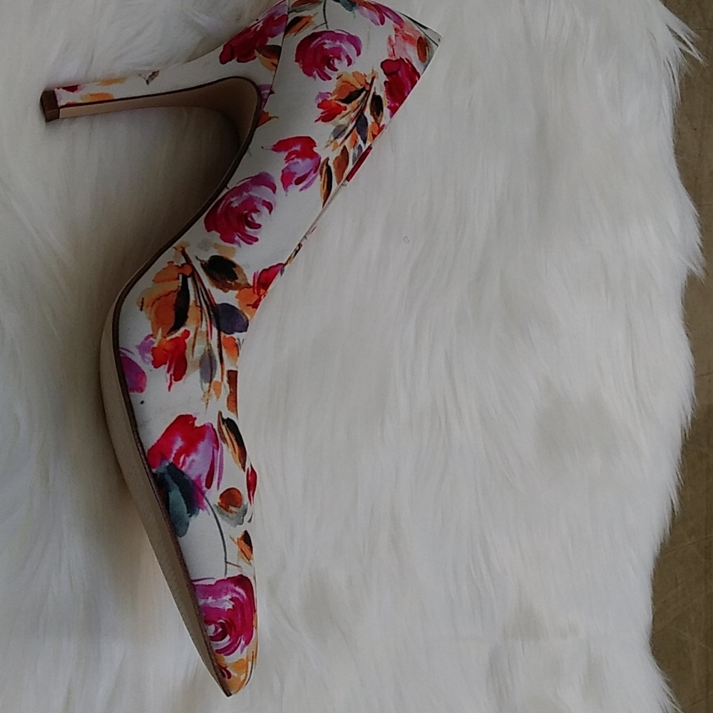 Women shoes